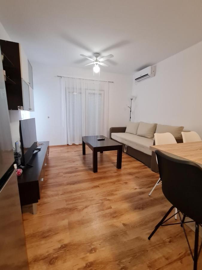 Delfin Vidalici Apartman Apartamento Kustići Exterior foto